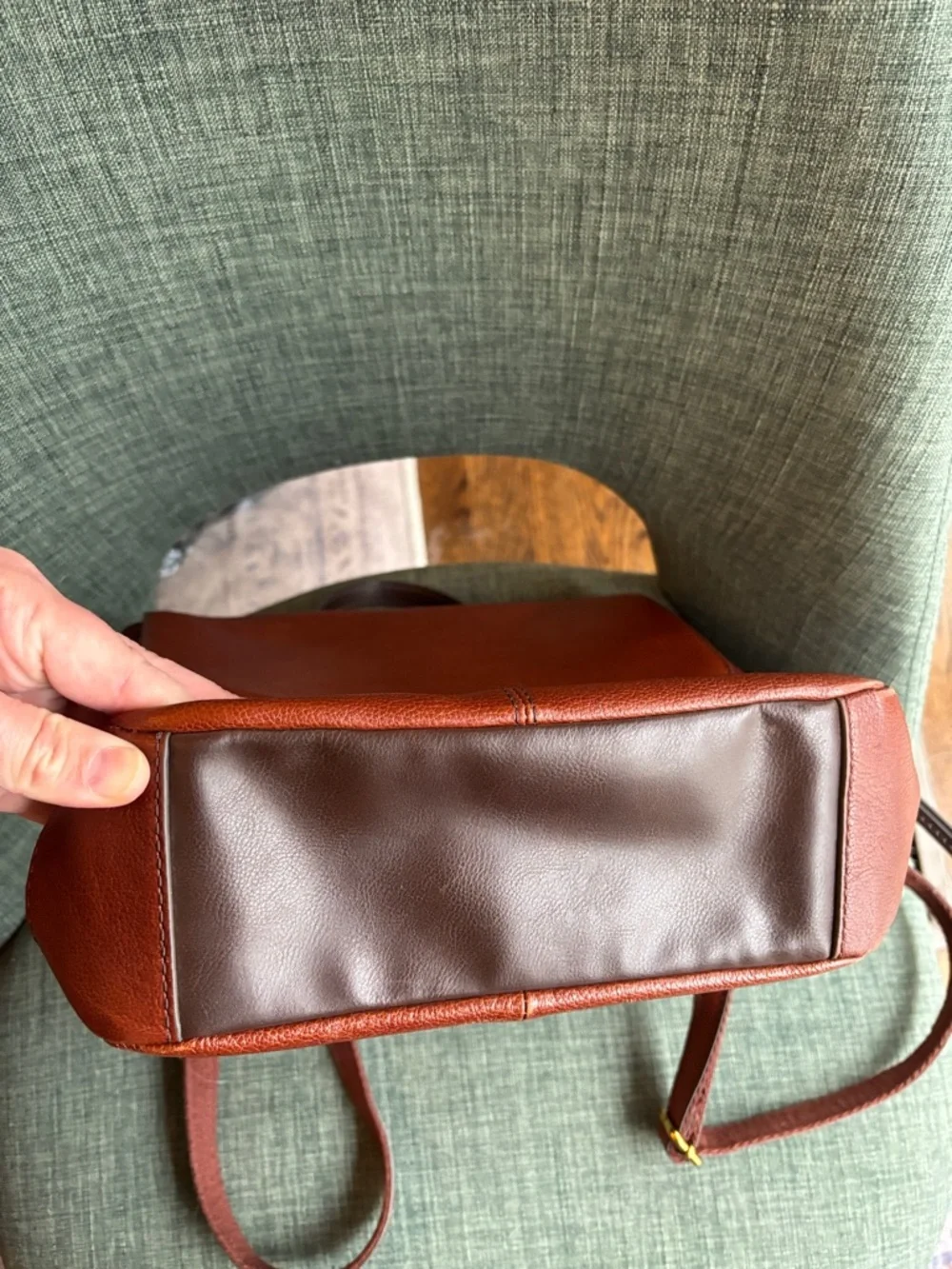 Fossil mini leather